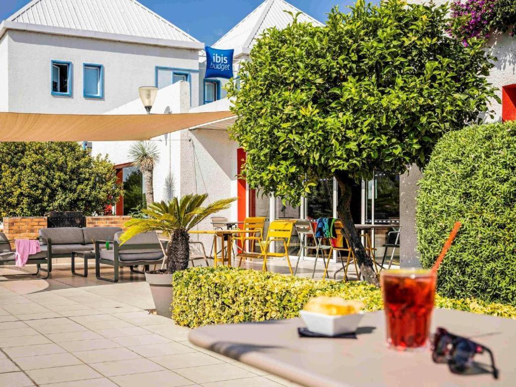 Ibis Perpignan Sud Saint Charles Hotel Luaran gambar